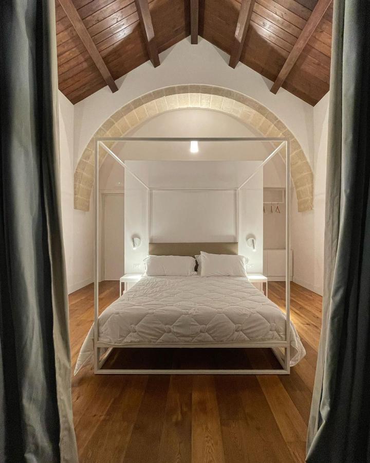 טאראנטו Hotel Saraceno Al Faro מראה חיצוני תמונה