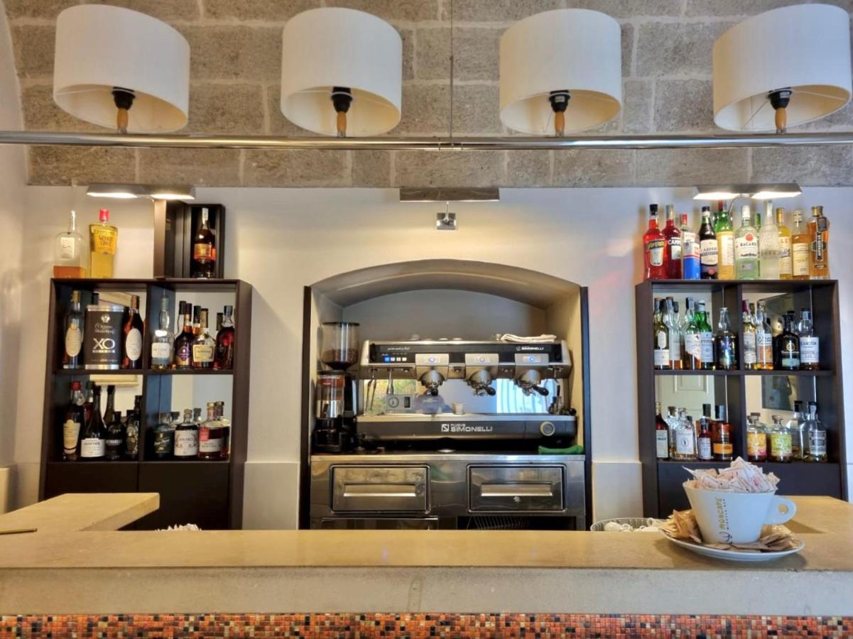 טאראנטו Hotel Saraceno Al Faro מראה חיצוני תמונה