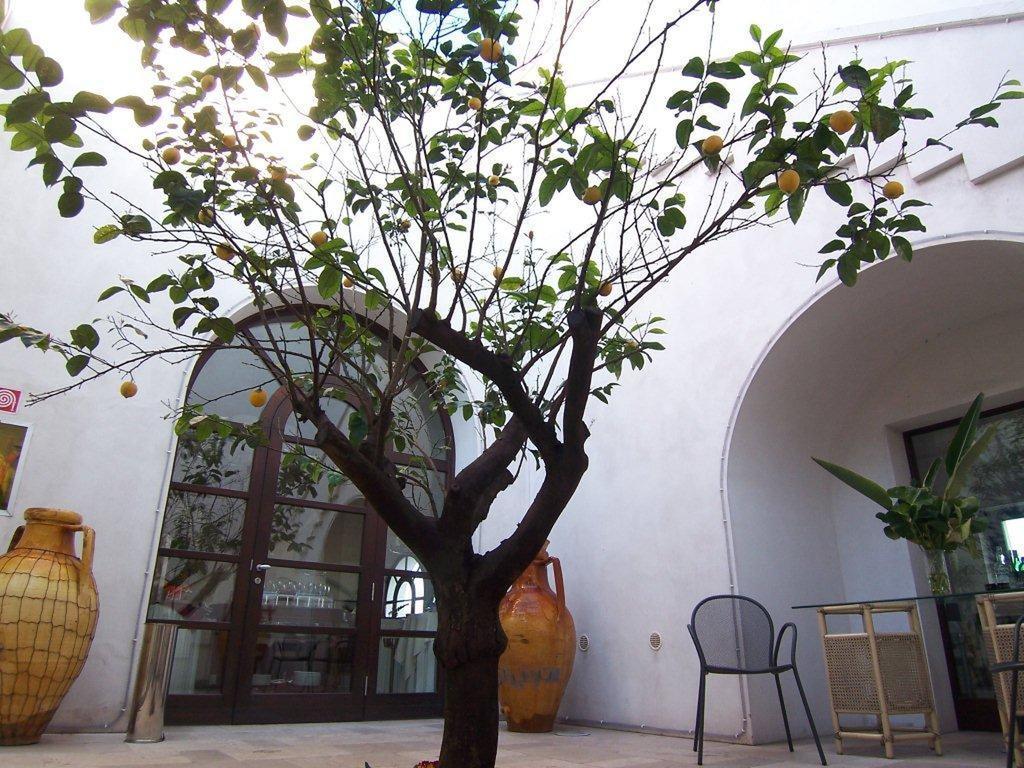 טאראנטו Hotel Saraceno Al Faro מראה חיצוני תמונה
